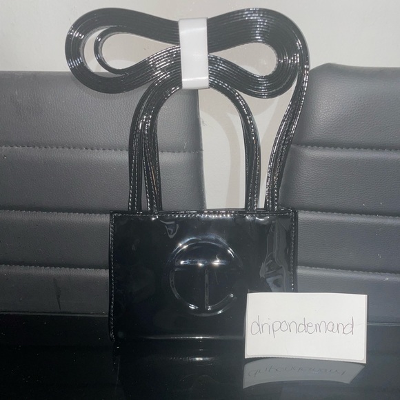 Small Black Patent Telfar Bag - Picture 2 of 9